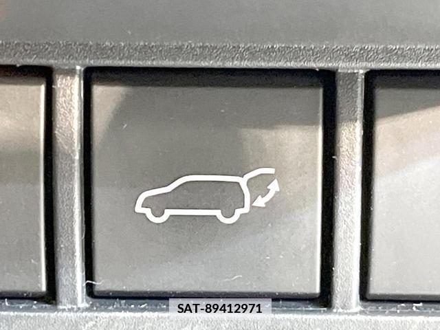 Toyota PRIUS 2024-11 7805089-6