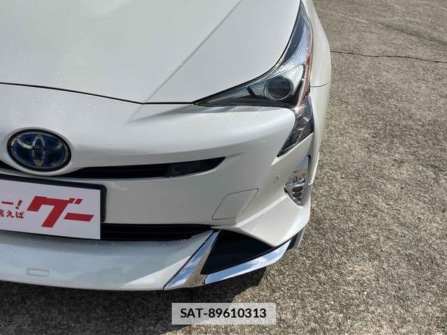 Toyota PRIUS 2018-04 7805145-4