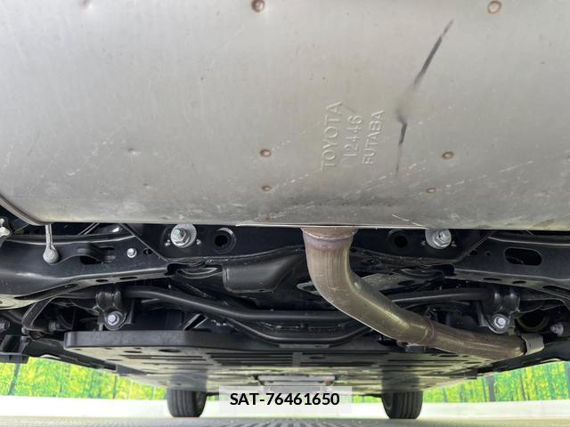 Toyota PRIUS 2023-09 7805627-19