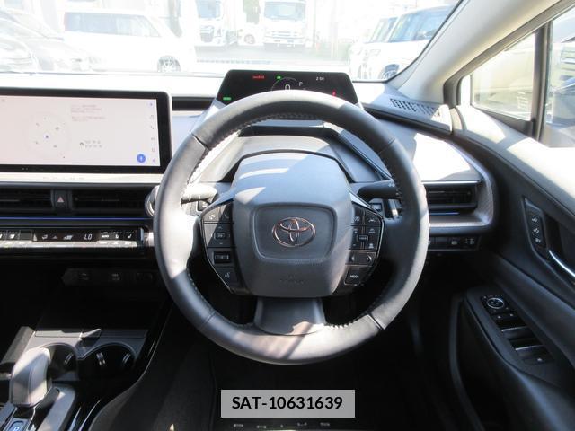 Toyota PRIUS 2023-08 7806997-15