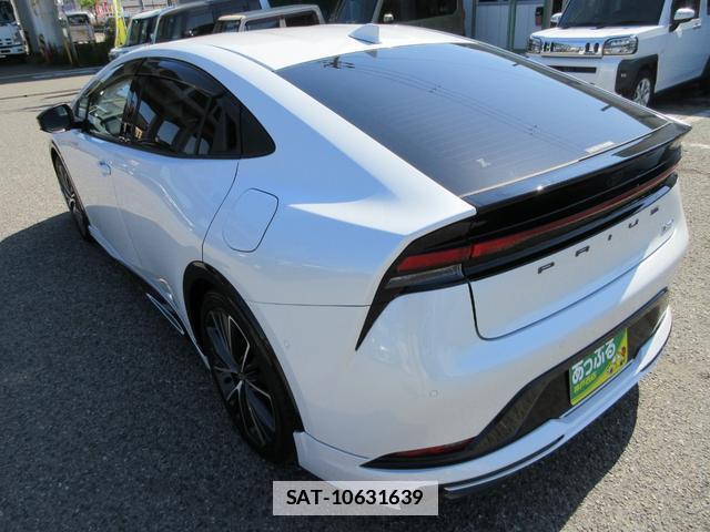 Toyota PRIUS 2023-08 7806997-8