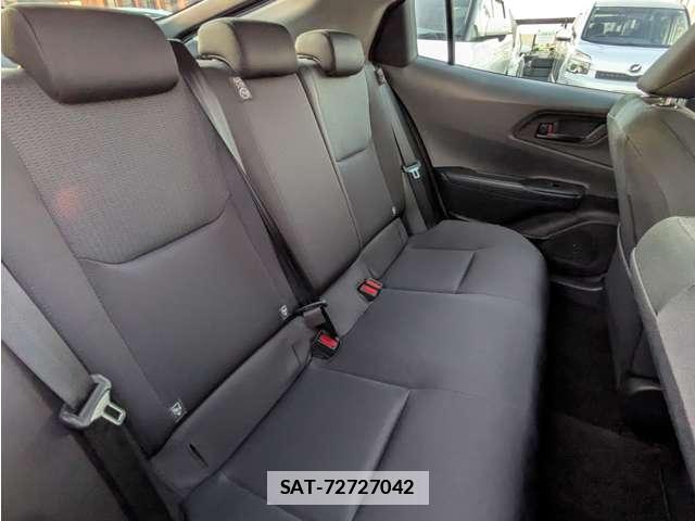 Toyota PRIUS 2023-03 7807136-11