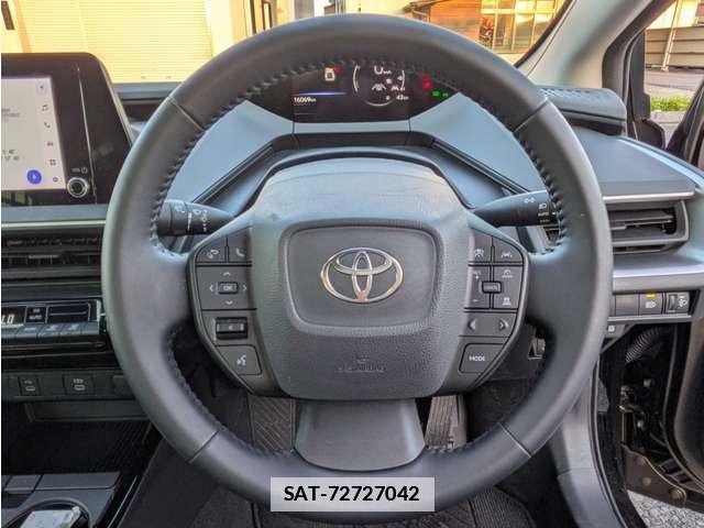 Toyota PRIUS 2023-03 7807136-14