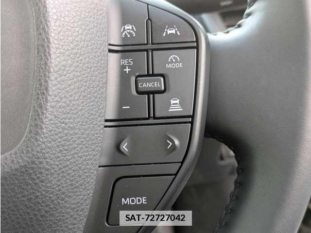 Toyota PRIUS 2023-03 7807136-17