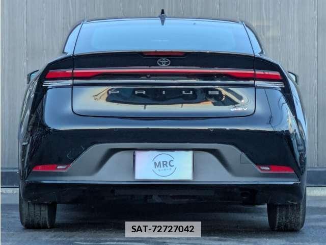Toyota PRIUS 2023-03 7807136-6