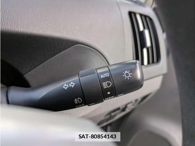 Toyota PRIUS 2010-04 7807157-19