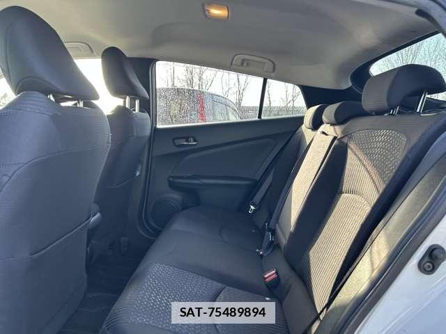 Toyota PRIUS 2016-05 7808255-8