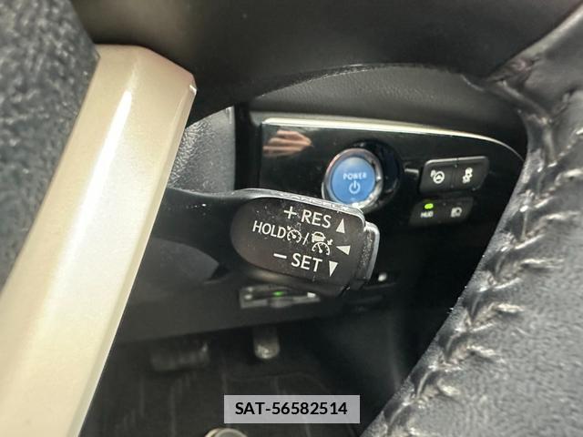 Toyota PRIUS 2016-12 7809039-12