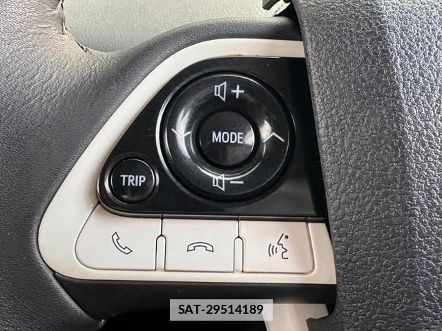 Toyota PRIUS 2016-08 7809042-4
