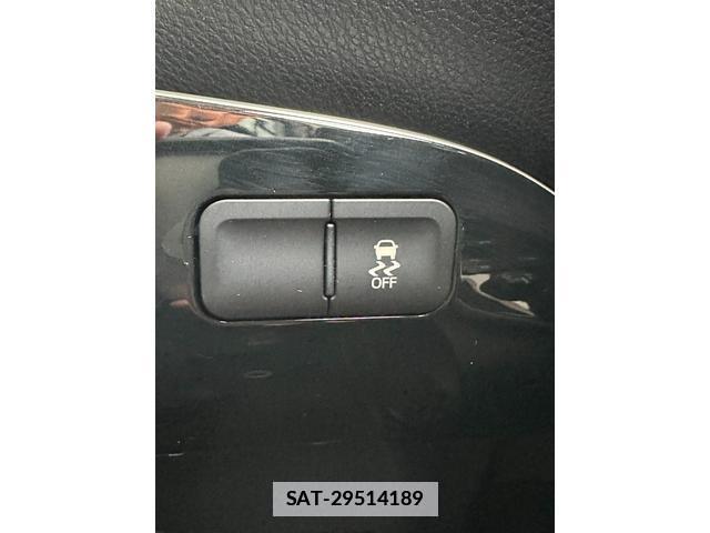Toyota PRIUS 2016-08 7809042-8