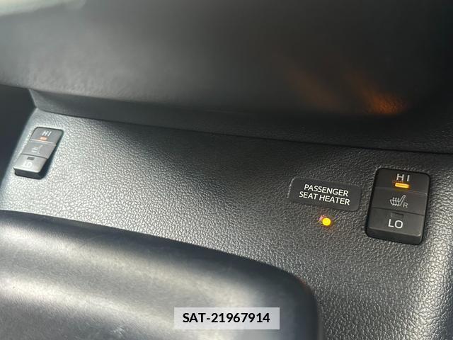Toyota PRIUS 2016-03 7809048-10