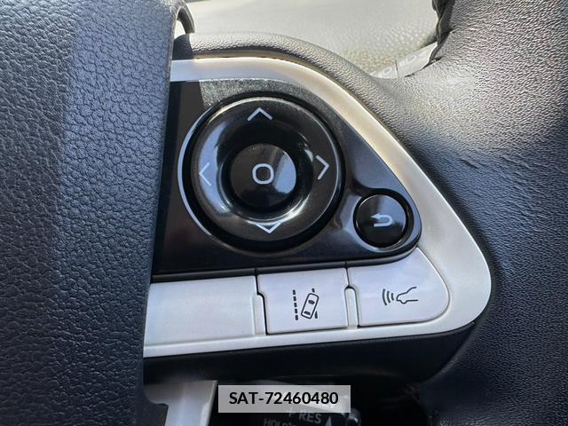 Toyota PRIUS 2016-07 7809055-3
