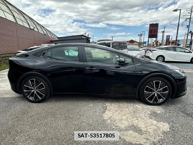 Toyota PRIUS 2023-02 7809058-12