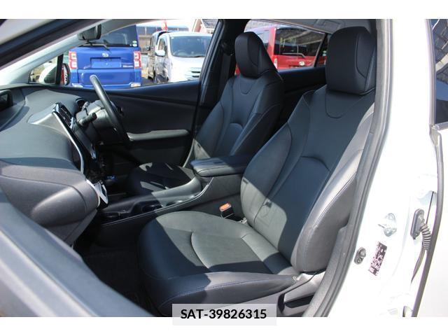 Toyota PRIUS 2016-12 7809383-12
