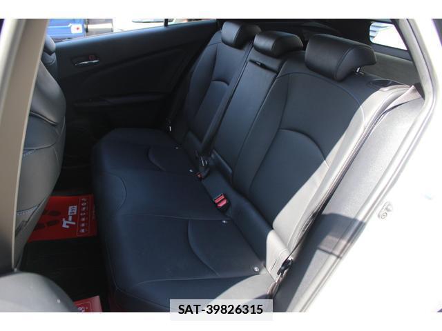 Toyota PRIUS 2016-12 7809383-13