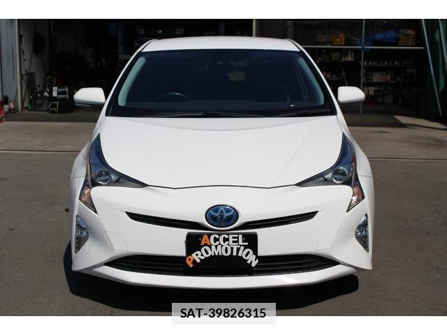 Toyota PRIUS 2016-12 7809383-16
