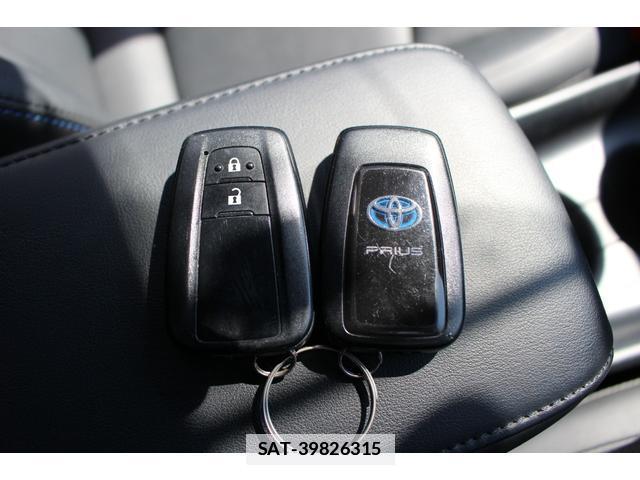 Toyota PRIUS 2016-12 7809383-7