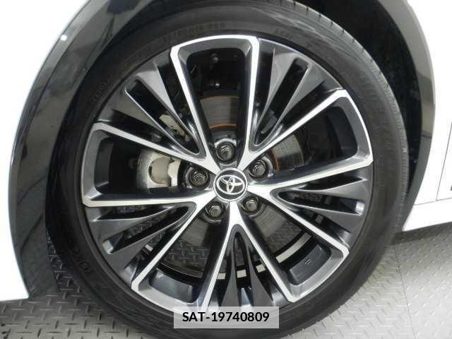 Toyota PRIUS 2024-01 7810763-14