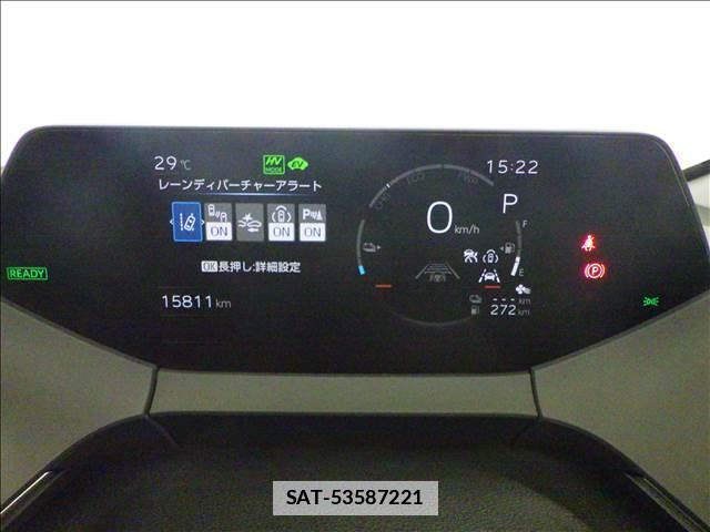 Toyota PRIUS 2023-09 7810893-10