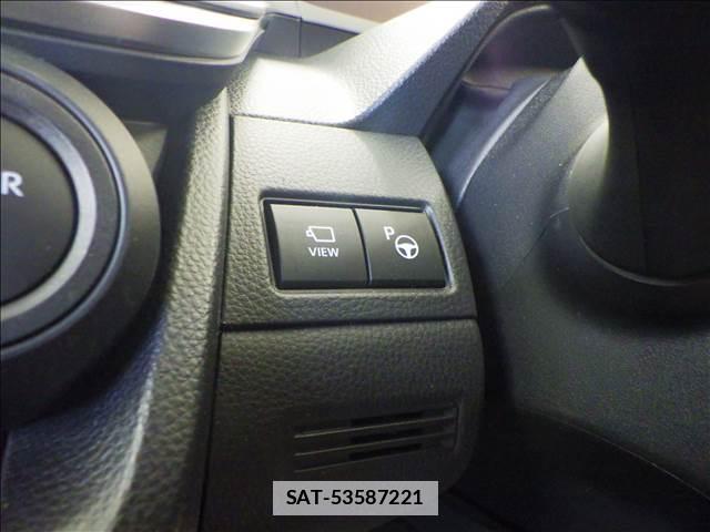 Toyota PRIUS 2023-09 7810893-9