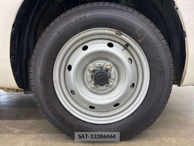 Toyota PROBOX 2022-06 7794120-4