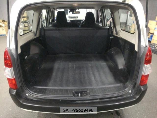 Toyota PROBOX 2022-04 7794975-3