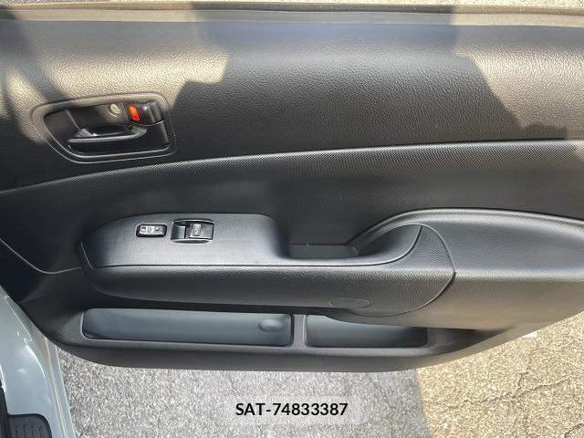 Toyota PROBOX 2014-09 7797582-6