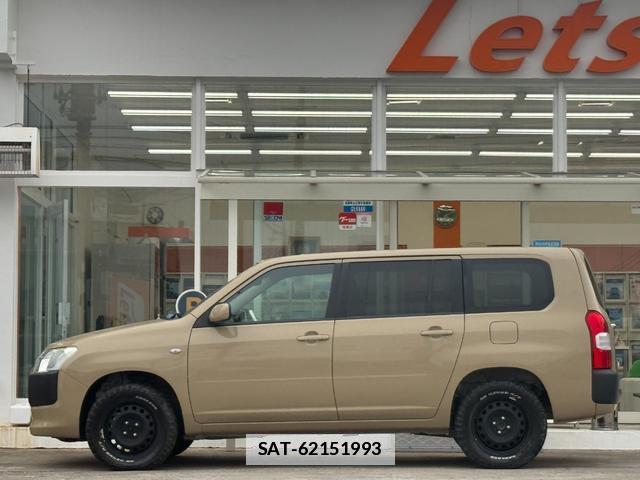 Toyota PROBOX 2018-01 7797969-4