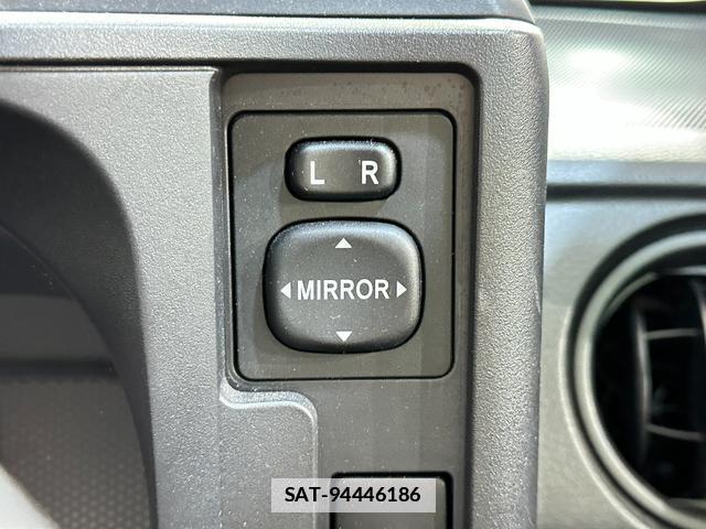 Toyota PROBOX 2015-10 7806878-4