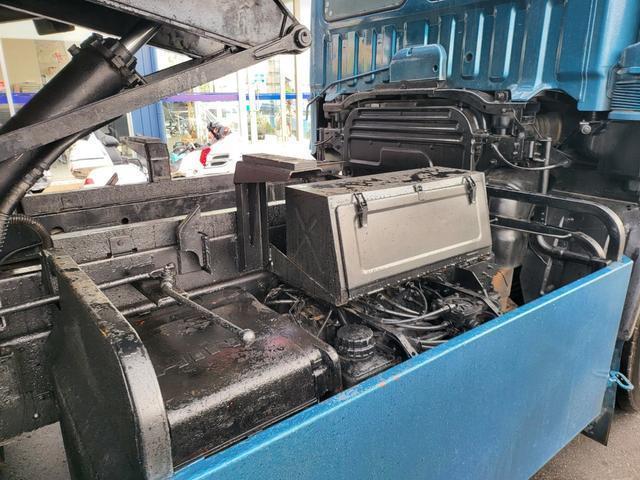 Hino PROFIA 2003-07 7798031-9