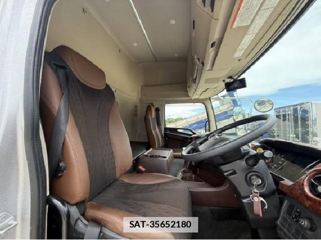 Hino PROFIA 2021 7802444-4