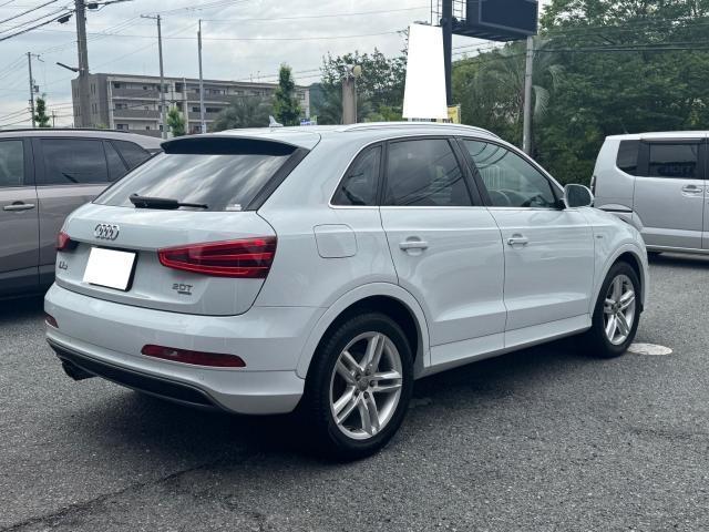 Audi Q3 2013-07 7794683-3