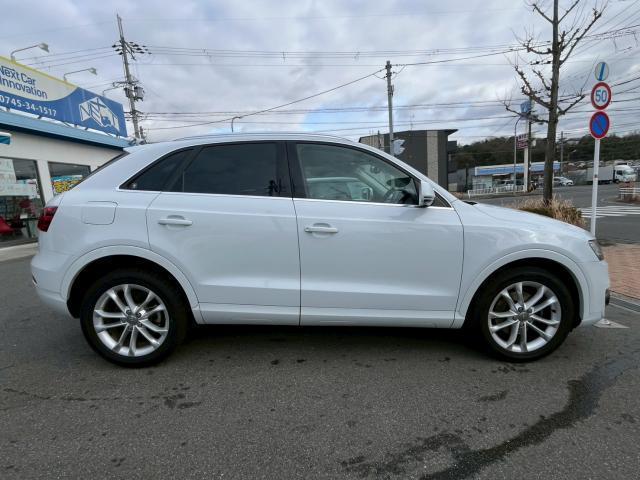 Audi Q3 2013-05 7800968-4