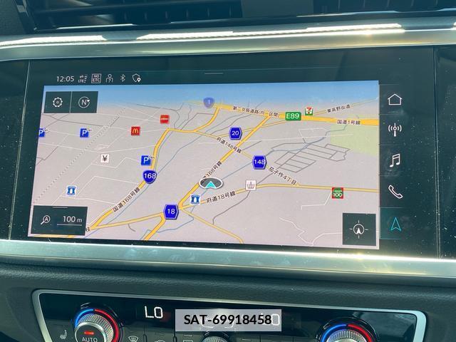 Audi Q3 2021-07 7806450-13