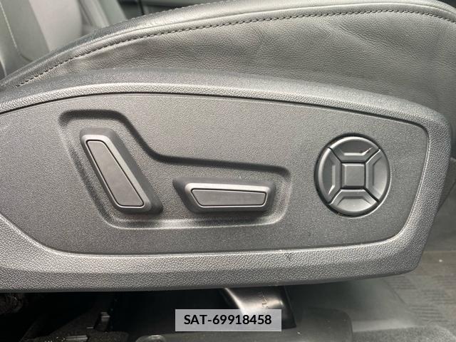 Audi Q3 2021-07 7806450-15