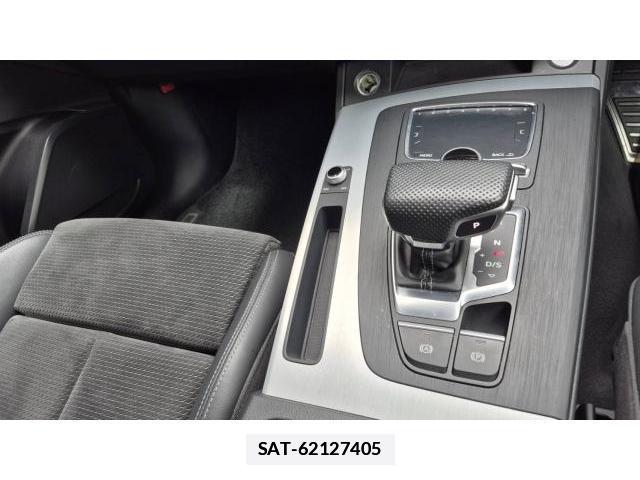 Audi Q5 2020-07 7804055-15