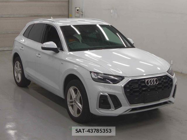 Audi Q5 2022-08 7809127-0