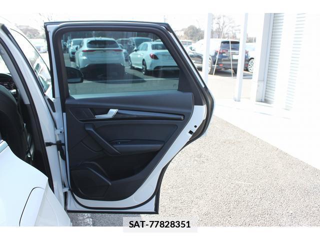 Audi Q5 2018-07 7809475-10