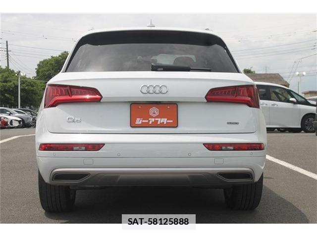 Audi Q5 2019-11 7809508-10