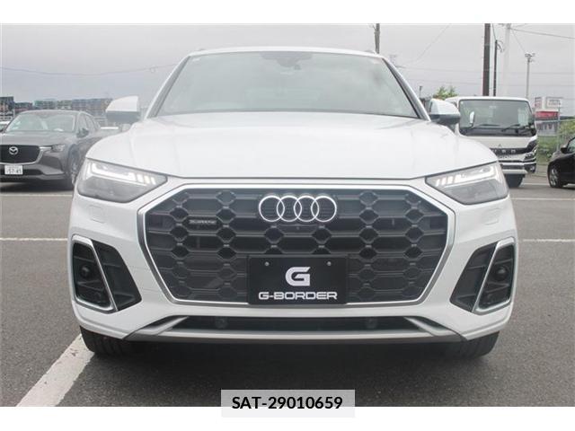 Audi Q5 2021-07 7809539-7