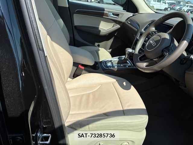 Audi Q5 2015-06 7810993-3