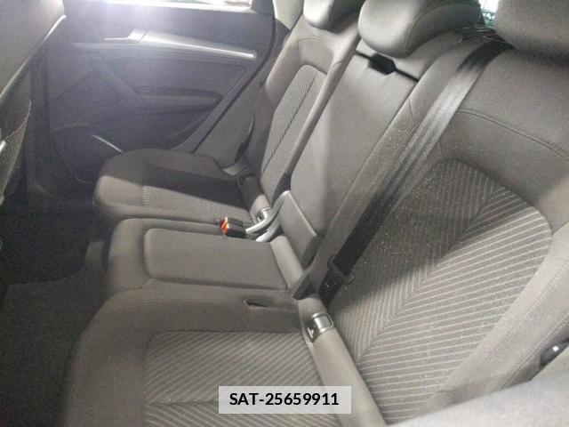 Audi Q5 2018-09 7811090-3