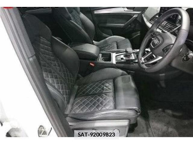 Audi Q5 2025-02 7811202-2