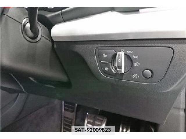 Audi Q5 2025-02 7811202-4