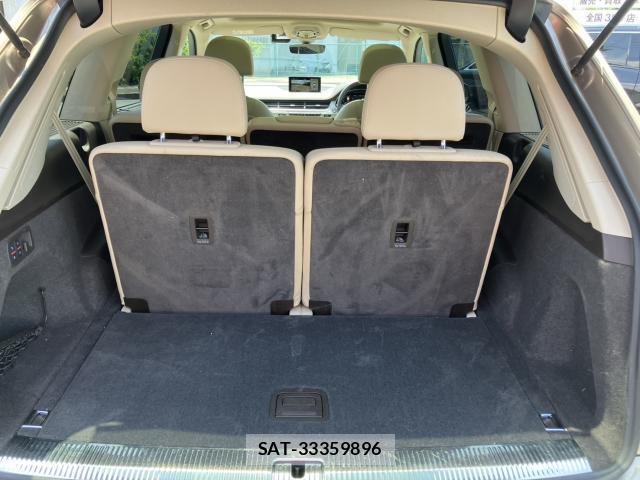 Audi Q7 2018-11 7803217-15