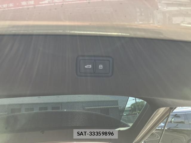 Audi Q7 2018-11 7803217-16