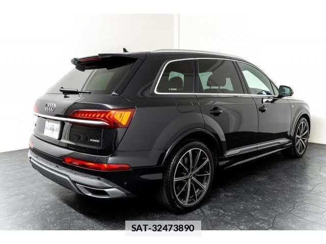 Audi Q7 2020-11 7807067-8