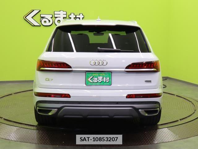 Audi Q7 2020-12 7810143-18