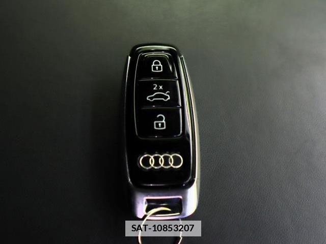 Audi Q7 2020-12 7810143-8