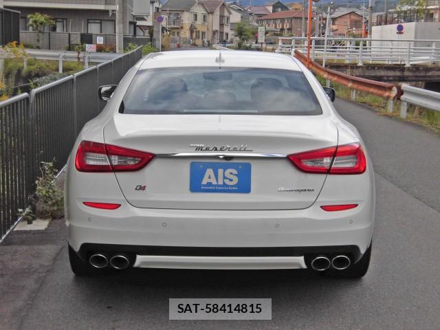 Maserati QUATTROPORTE 2015-05 7796996-10